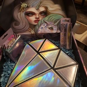 Unicom Cosmetics Bundle